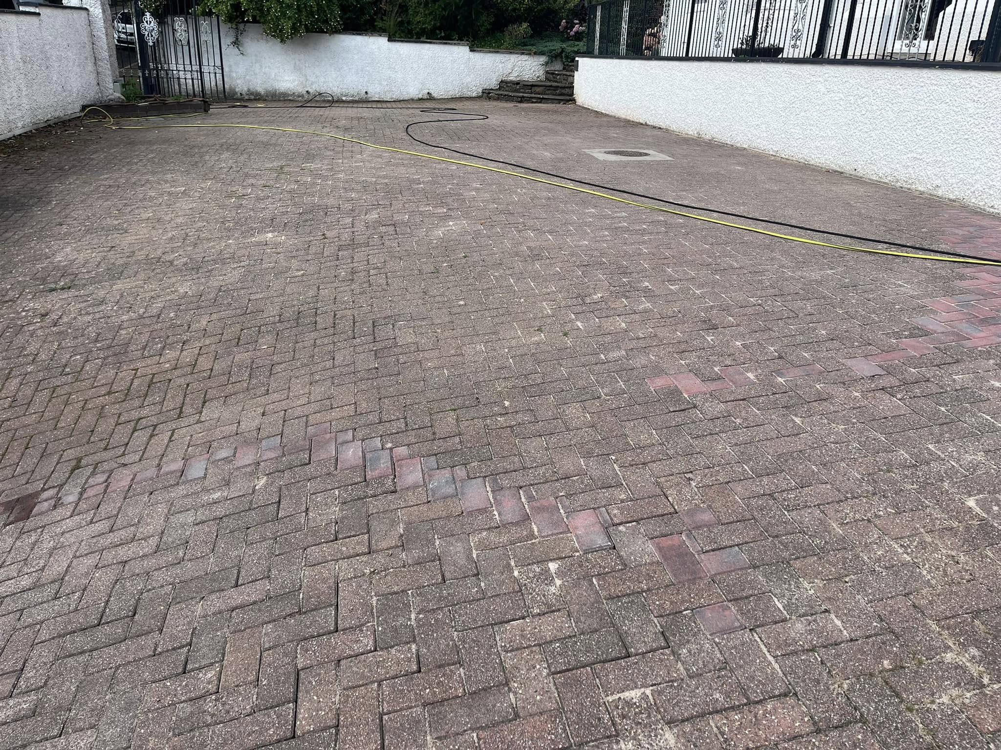 front-driveway-jet-wash-clean-caerleon-before